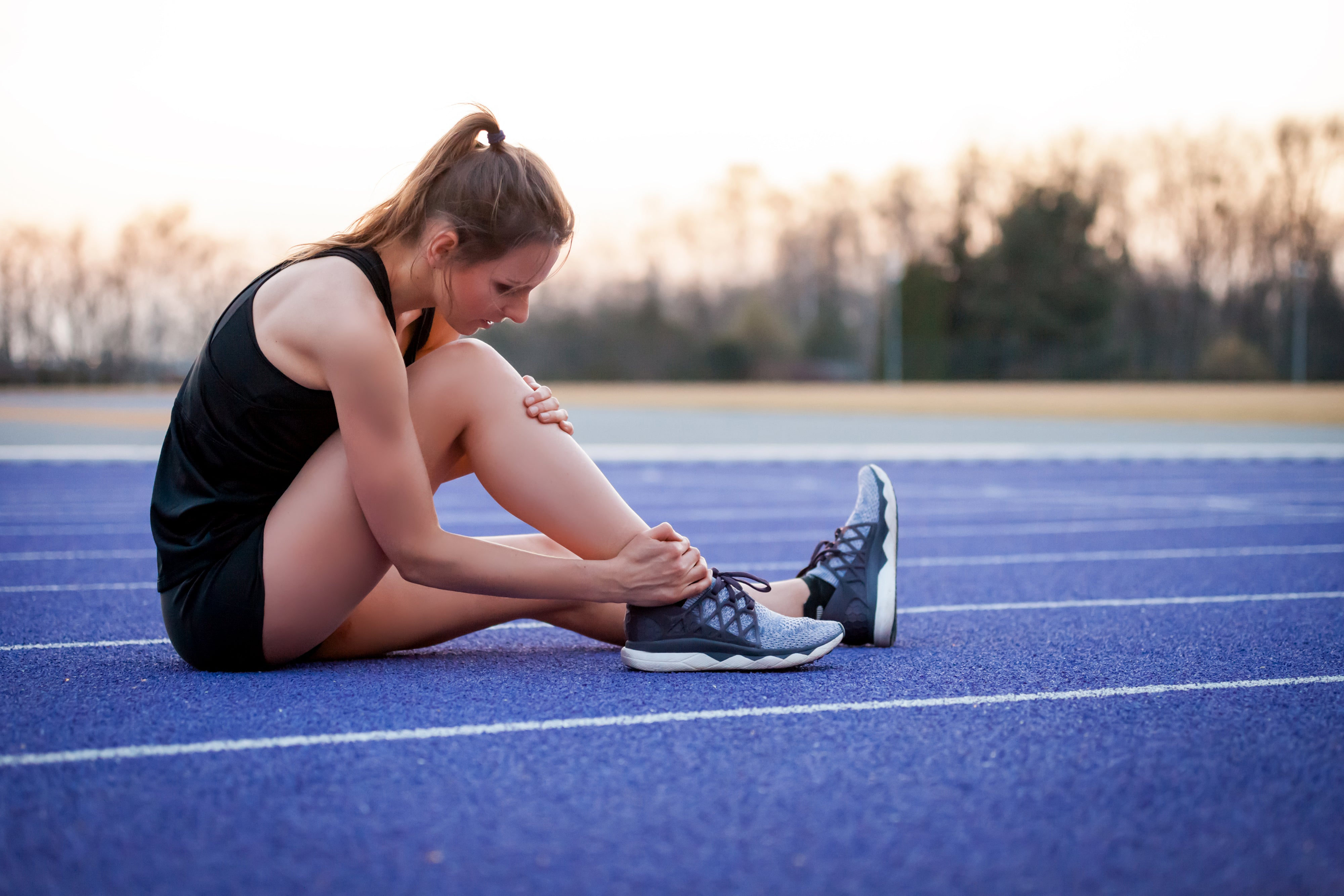 Les blessures les plus courantes en course à pied et comment les éviter grâce aux semelles UniFit Pro 🏃‍♂️👟